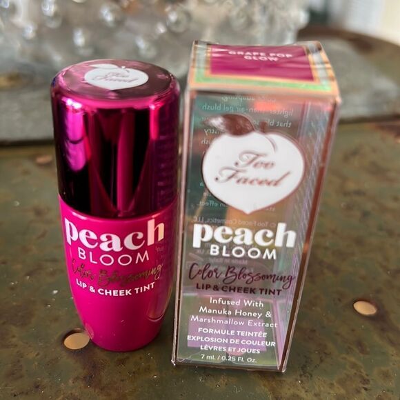 1 LEFT! Too Faced Peach Bloom Lip & Cheek Tint Grape For Glow - Picture 2 of 5